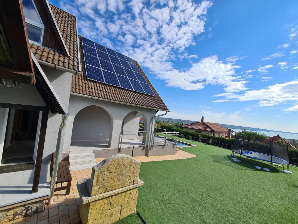 Aranyeső Apartmanházak No.1 Balatonalmádi Esterno foto